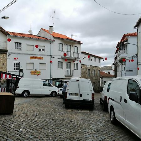 Alcongosta Casa Largo Da Pracaヴィラ エクステリア 写真